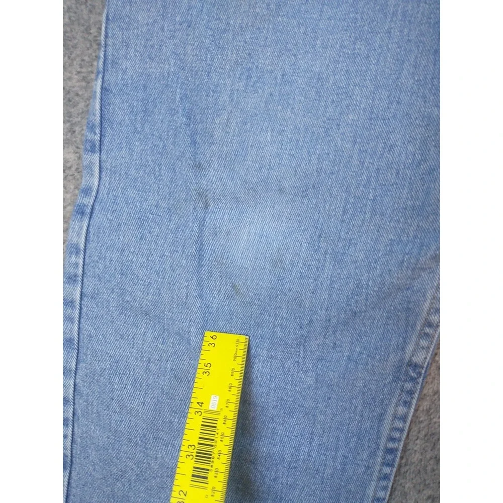 Wrangler Mens Relaxed Fit Straight Leg Light Wash Denim Jeans 36x29 97601SB Blue
